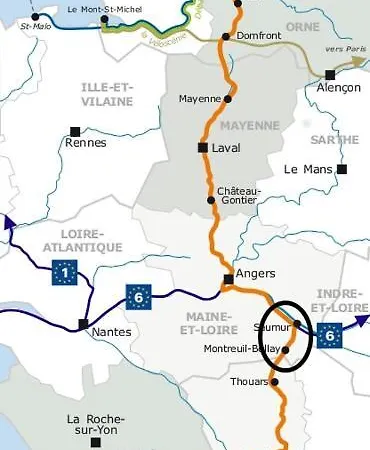 Hebergement Privatif En Maison - Jardin Calme Montreuil-Bellay - Sud Saumur 홈스테이 몽트뢰유벨레이